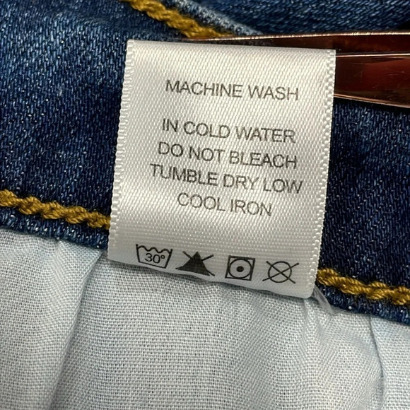 Judy Blue Leopard Patch Mid Rise Skinny Denim Jeans 5/27 - Picture 14 of 16